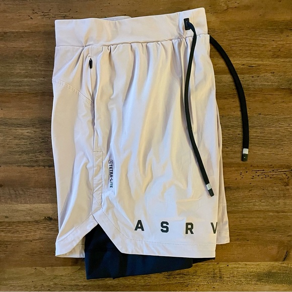 Mens L, ASRV 7” w Liner Terra Lite Beige Shorts DSG 0652 (Reflective) MSRP $128 - Picture 6 of 7